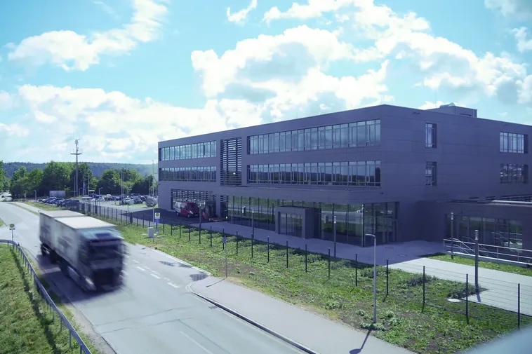 Außenansicht Hirschvogel Zentrale Denklingen